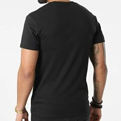 Acheter 😀 Lot De 2 Tee 👚 Shirts V-neck D07203-2757-2019 Noir de G-Star 😀 -G-Star Soldes g star 133321 D07203 2757 2019 NOOS 20220105T092821 05