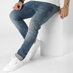 Bon marché 😍 Jean Slim 3301 51001-8968 Bleu Denim de G-Star ✔️ -G-Star Soldes g star 298770 51001 8968 2965 20220131T135742 03