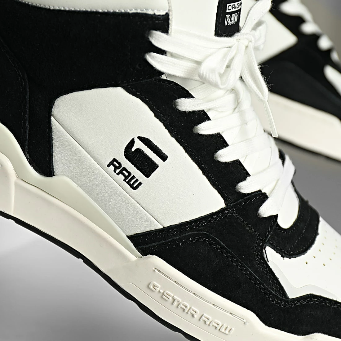 Nouveau 👍 Baskets Montantes Attacc Mid 2212-040711 White Black de G-Star 👏 2 Nouveau 👍 Baskets Montantes Attacc Mid 2212-040711 White Black de G-Star 👏 – Image 2