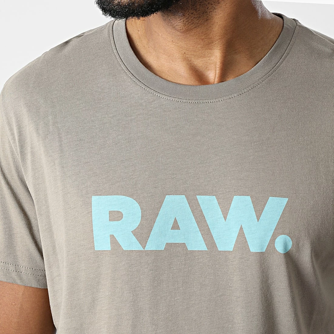 Sortie 🌟 Tee 👕 Shirt Holorn D22200-336 Beige Foncé de G-Star ⭐ 2 Sortie 🌟 Tee 👕 Shirt Holorn D22200-336 Beige Foncé de G-Star ⭐ – Image 2