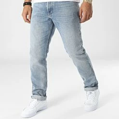 Offres 😀 Jean Regular Fit D19161-C967 Bleu Wash de G-Star 😀