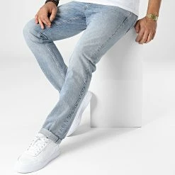 Offres 😀 Jean Regular Fit D19161-C967 Bleu Wash de G-Star 😀 6 Offres 😀 Jean Regular Fit D19161-C967 Bleu Wash de G-Star 😀 -G-Star Soldes g star 345544 D19161 C967 C947 20221028T114804 03