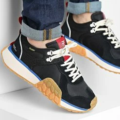 Grosses soldes ❤️ Baskets Troop Runner 77330 Black de Palladium 🧨