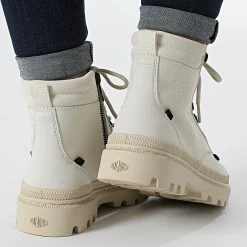 Meilleure affaire 💯 Bottines Femme Pallatrooper Hiker Nubuck 97978 Angora de Palladium 🤩 -G-Star Soldes palladium 338112 97978 277 M 20220921T152729 04