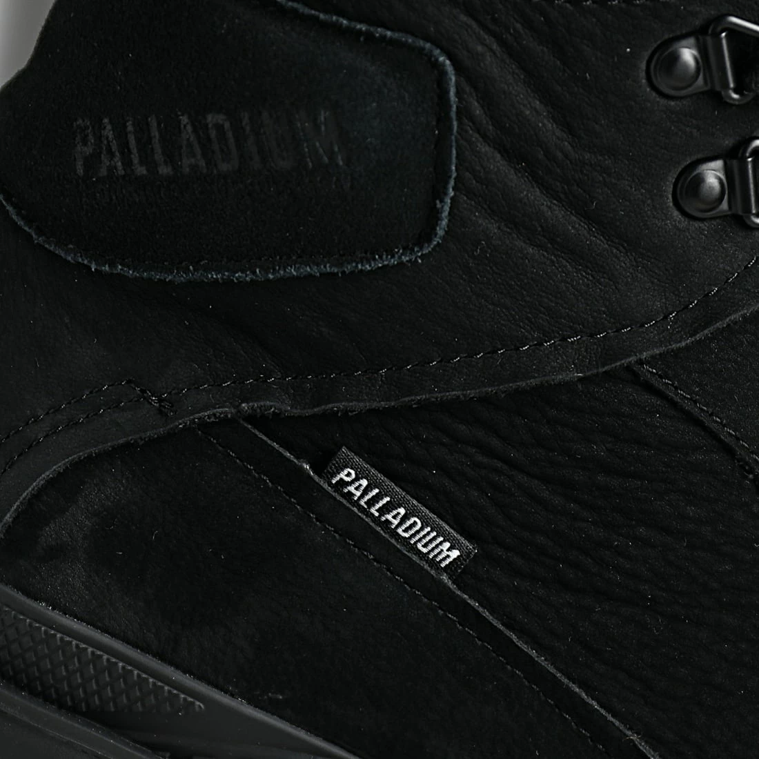 Meilleure affaire 🎉 Baskets Montantes Pallasider Hi Nubuck 07993 Black de Palladium 🥰 2 Meilleure affaire 🎉 Baskets Montantes Pallasider Hi Nubuck 07993 Black de Palladium 🥰 – Image 2